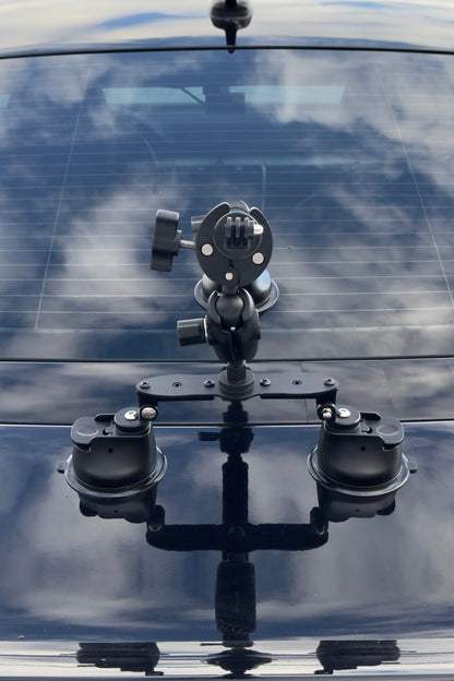 Uchwyt GhostView360 z potrójną przyssawką